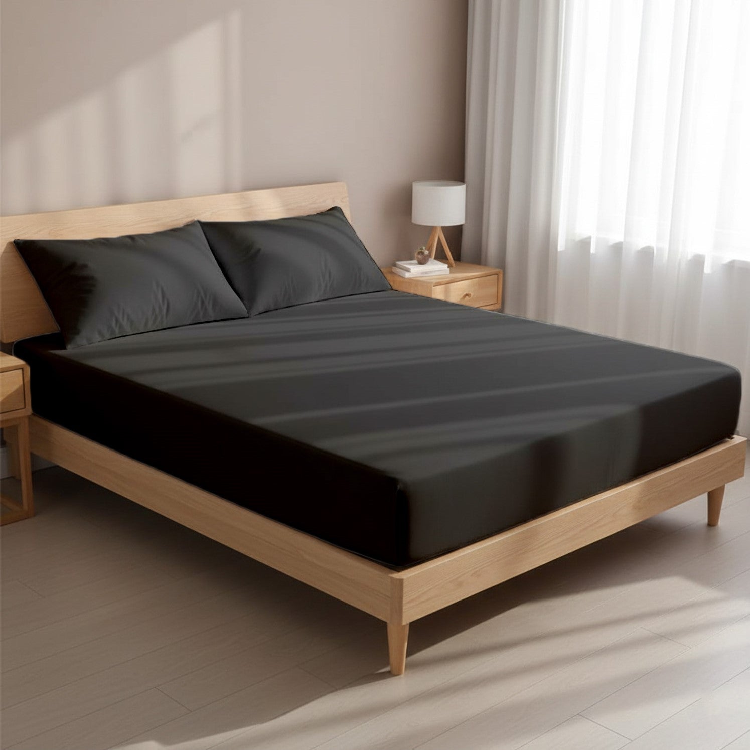 Everyday Essentials – Solid Microfiber Fitted Bedsheet Collection