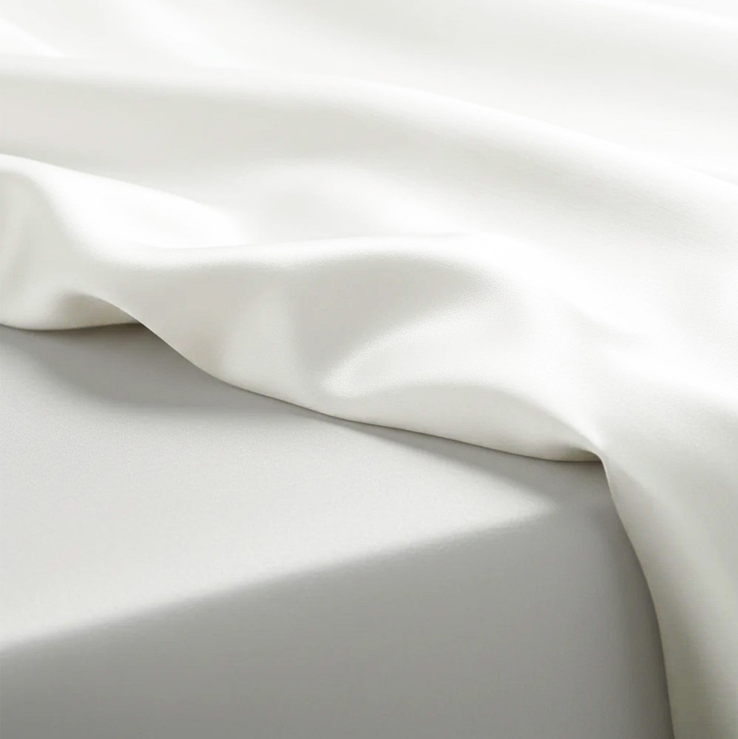 White Satin Flatted Bedsheet – Smooth, Elegant & Comfortable