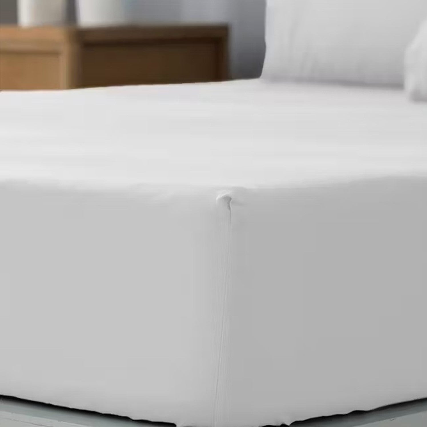 Silver Microfiber Fitted Bedsheet – Elegant, Cozy & Effortless Comfort