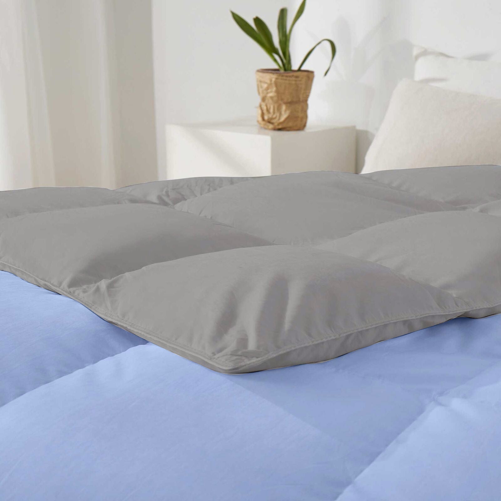 Extra warm quilt for cold weather